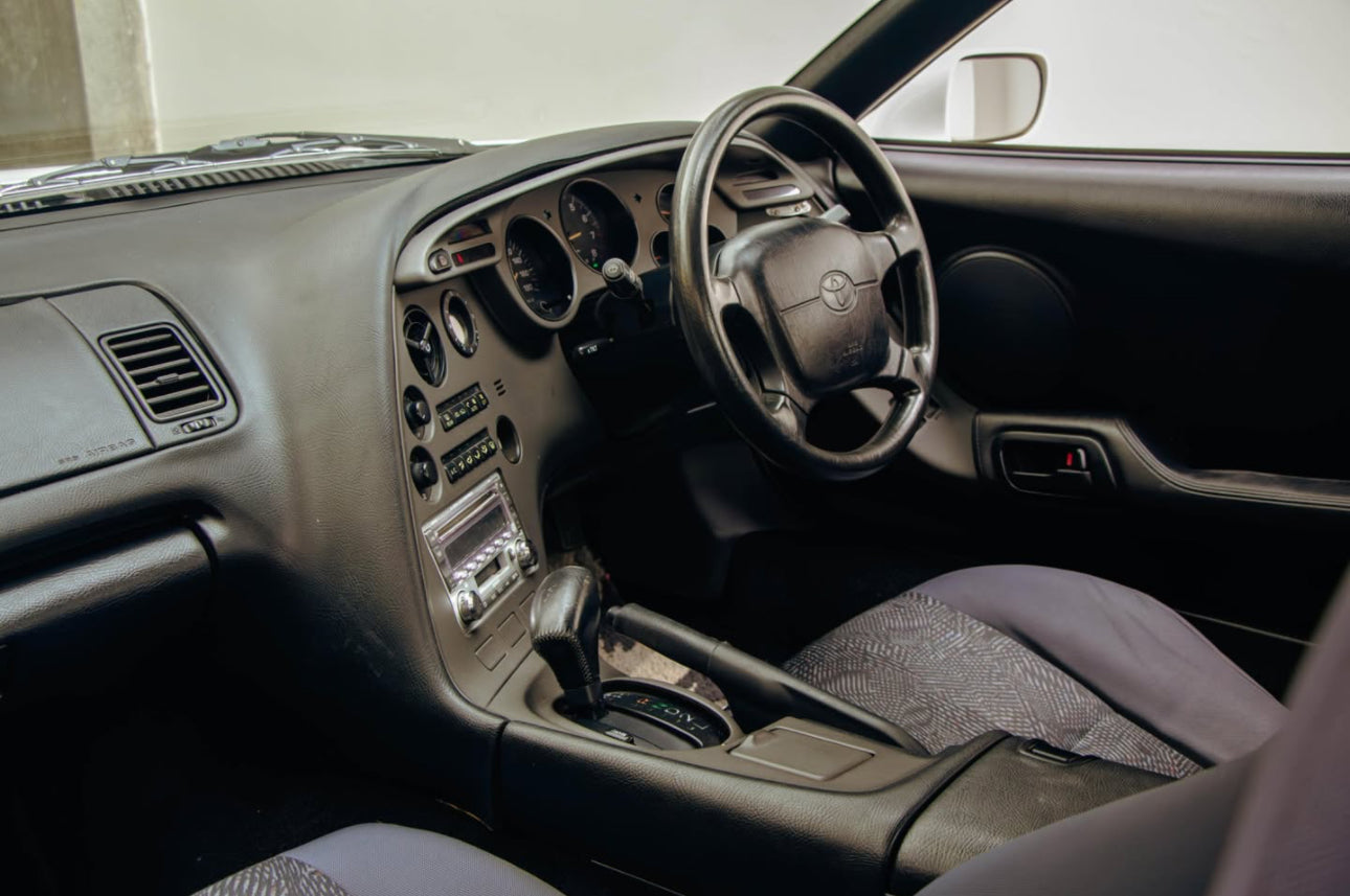 Toyota Supra MK4 SZ 1997