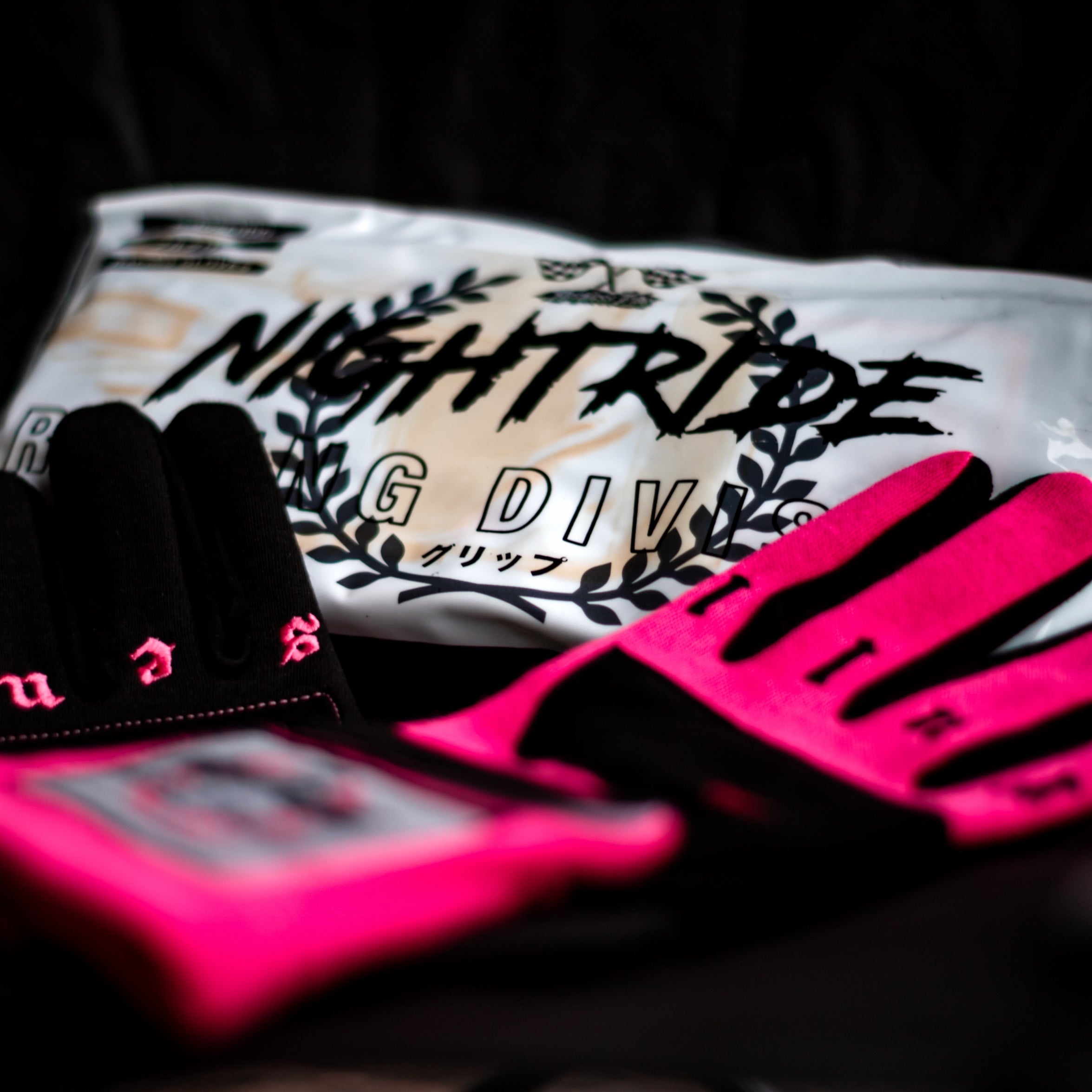 Nightride Racing Gloves – PINK & BLACK