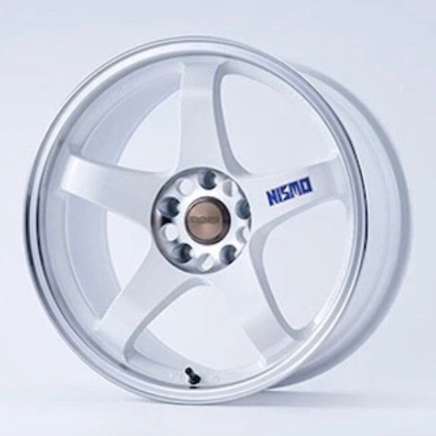 NISMO 40TH Anniversary LMGT4 18x9.5 +12