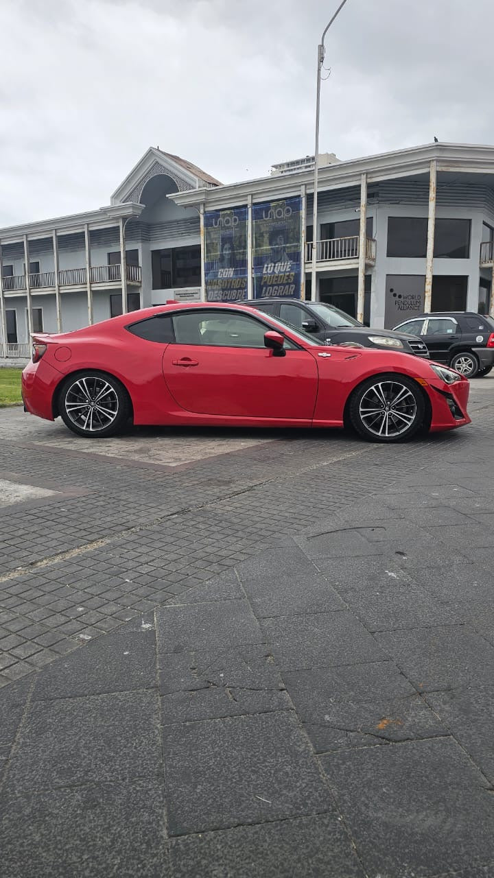 Toyota GT86 2015