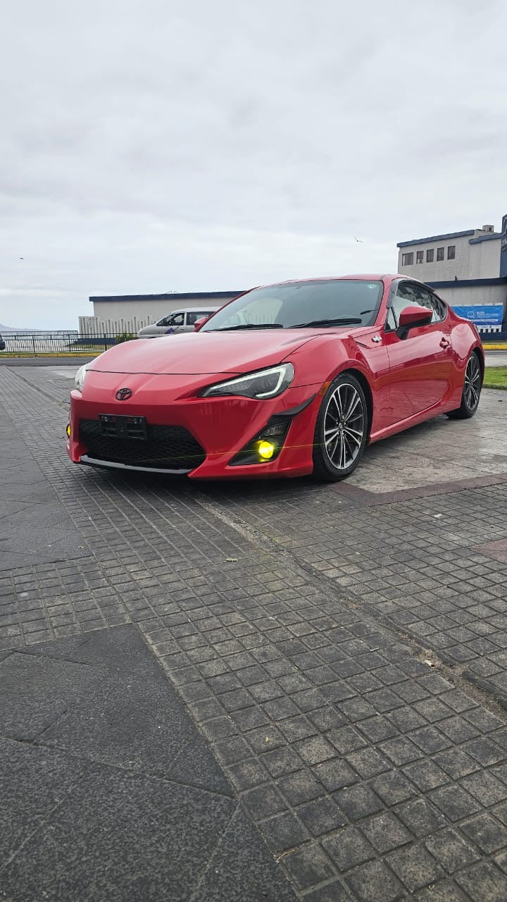 Toyota GT86 2015