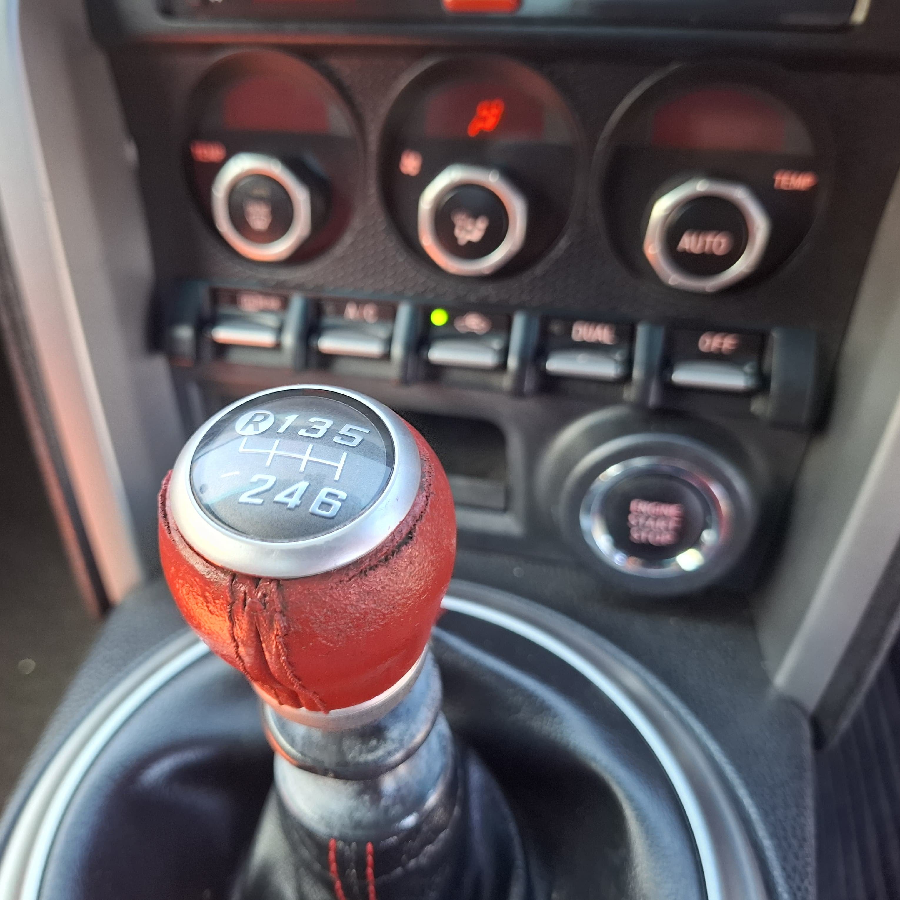 Toyota GT86 2015