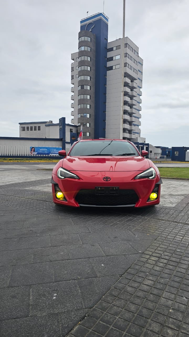 Toyota GT86 2015