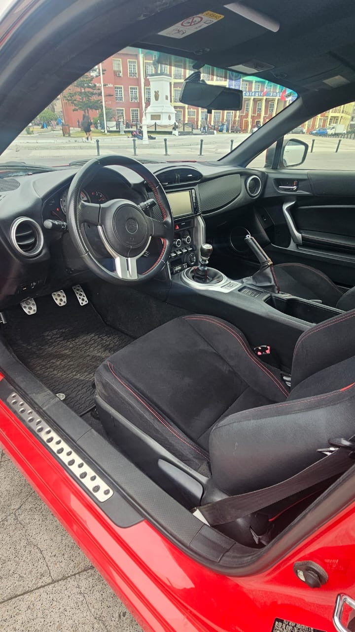 Toyota GT86 2015