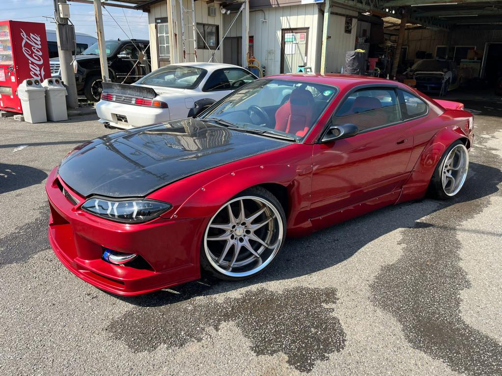 Nissan Silvia S15 2000
