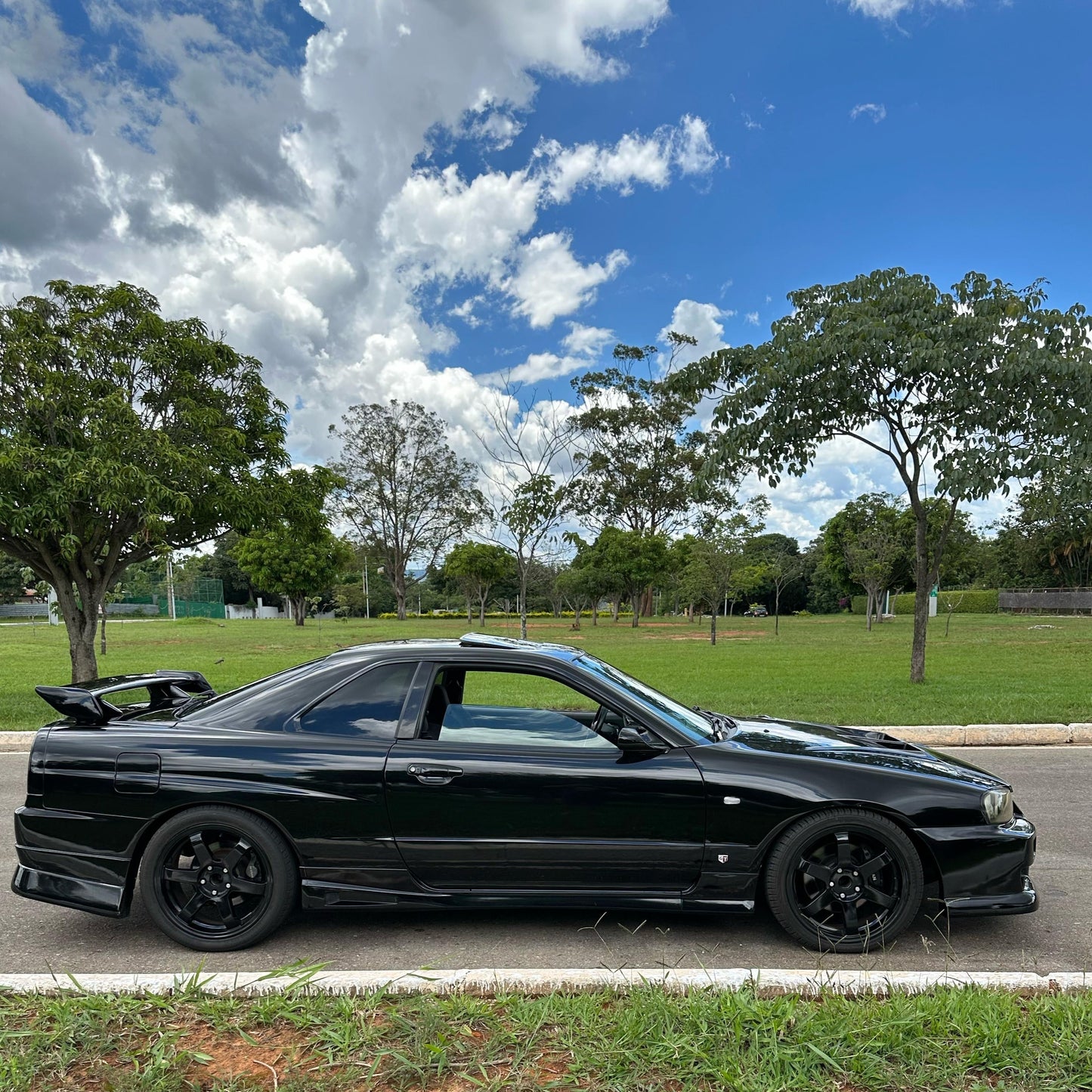 Nissan Skyline R34 GT-T 1998