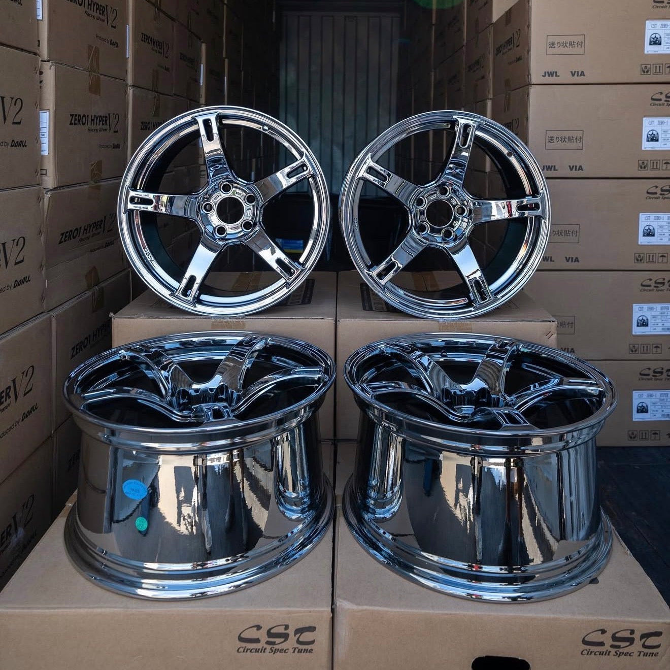 CST Zero-1 Hyper V2 18X9.5J