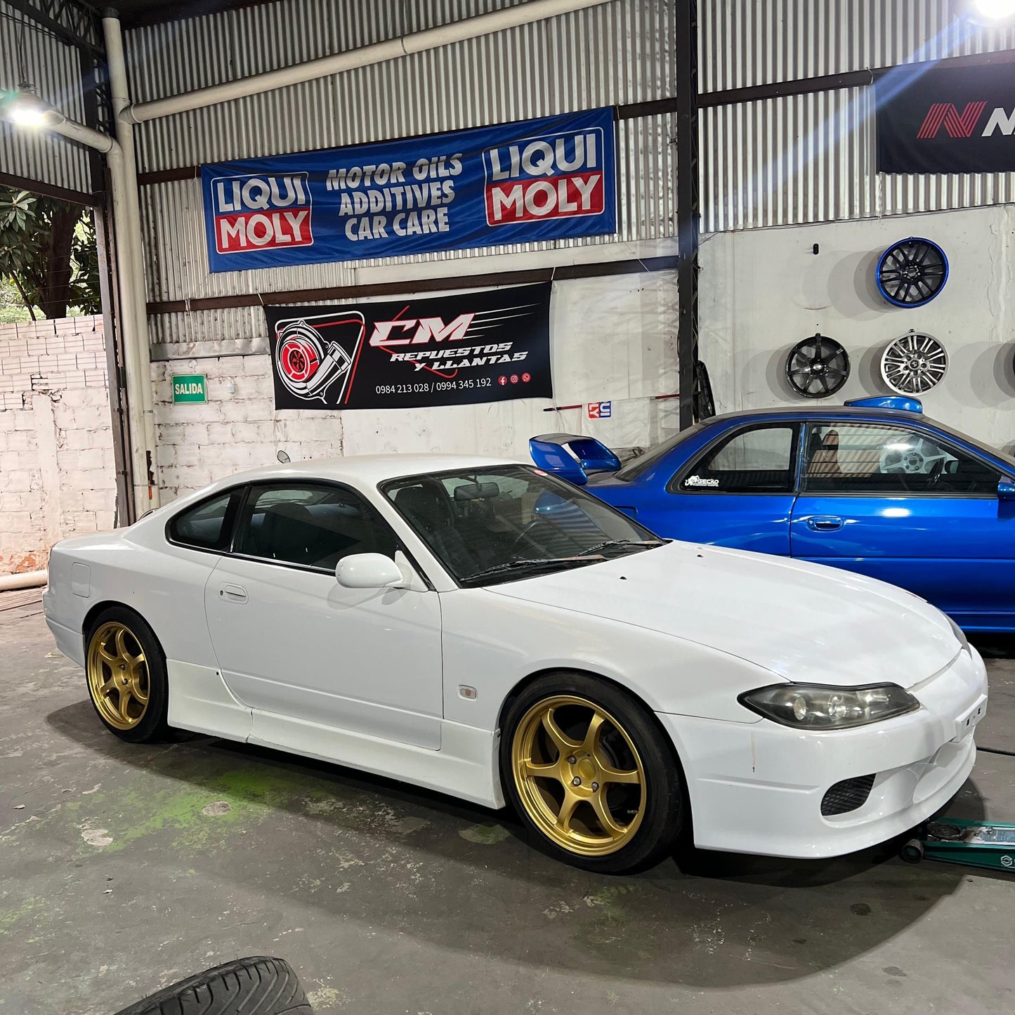 Nissan Silvia S15 1998