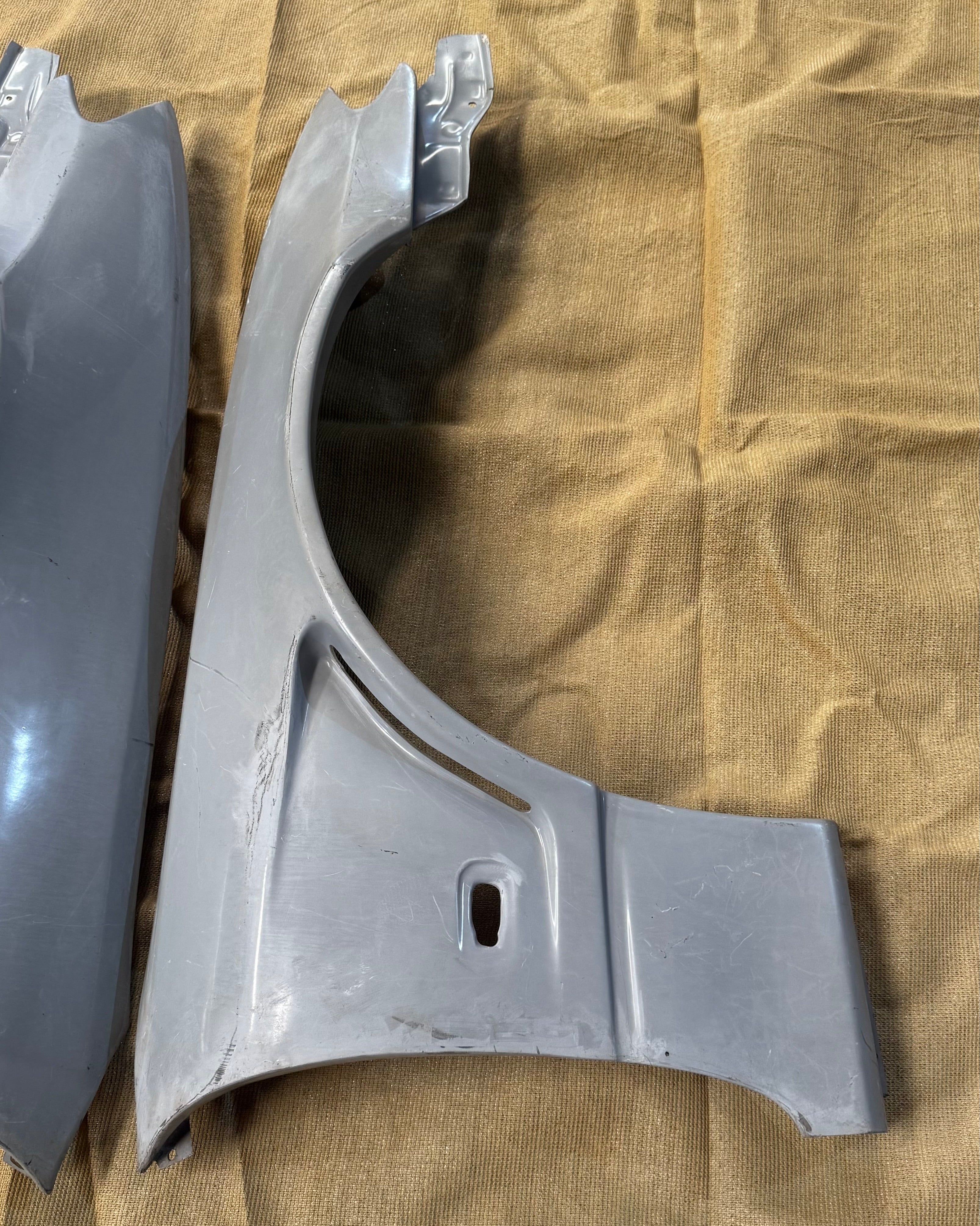 Fenders 20mm Silvia S15 ( FRONT )