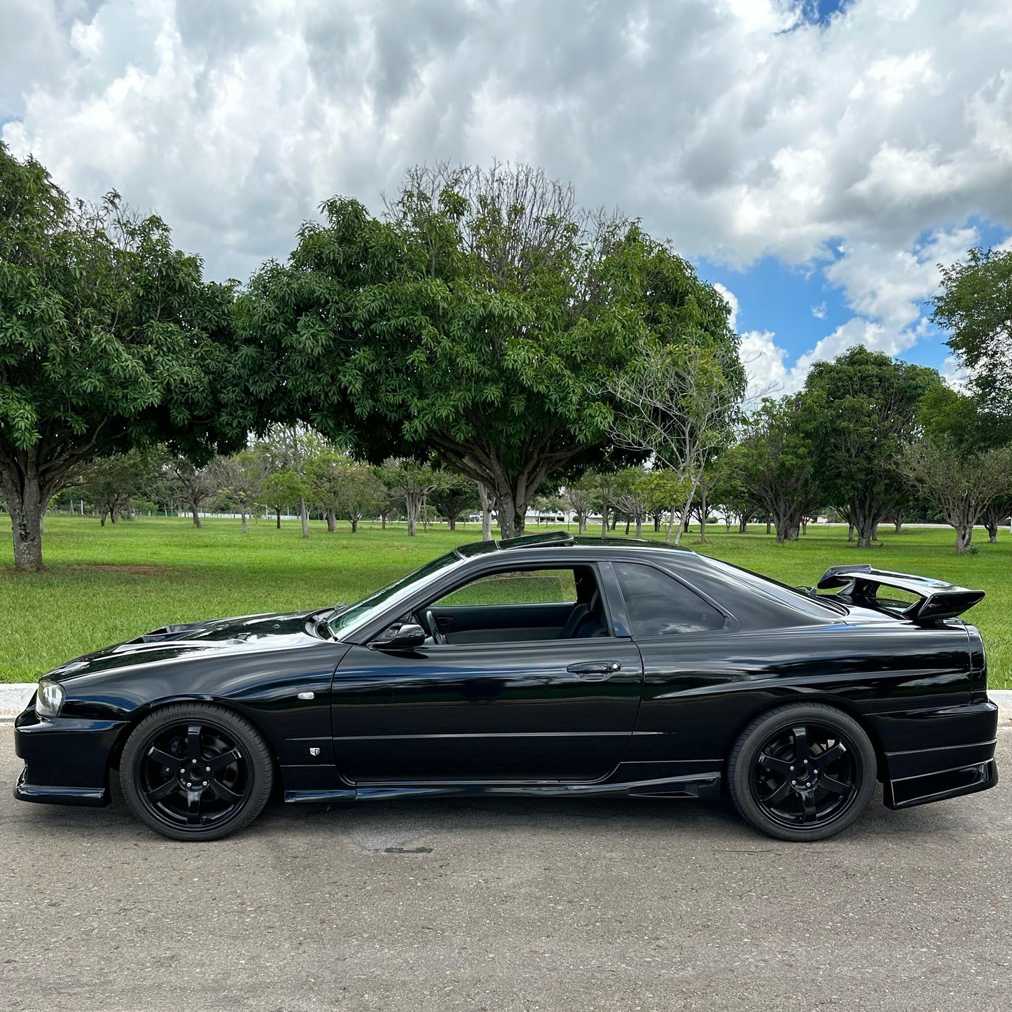 Nissan Skyline R34 GT-T 1998