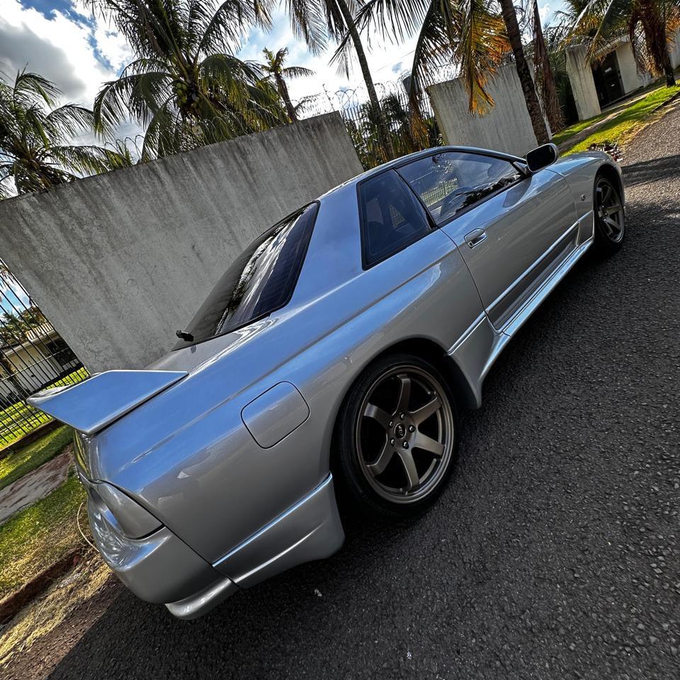 Nissan Skyline R32 GTR 1992