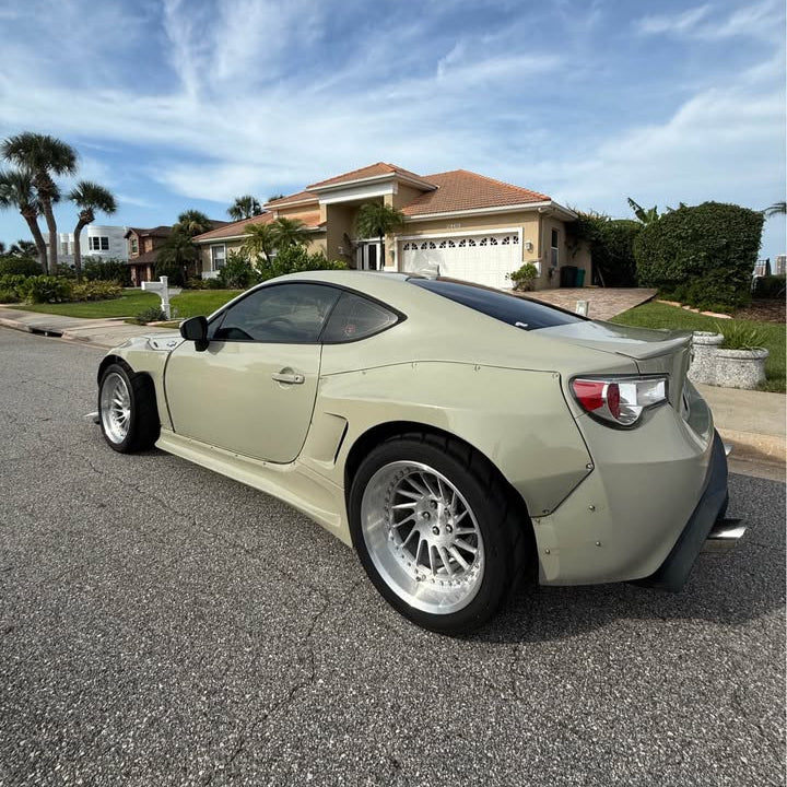 Toyota GT86 LS V8 2016