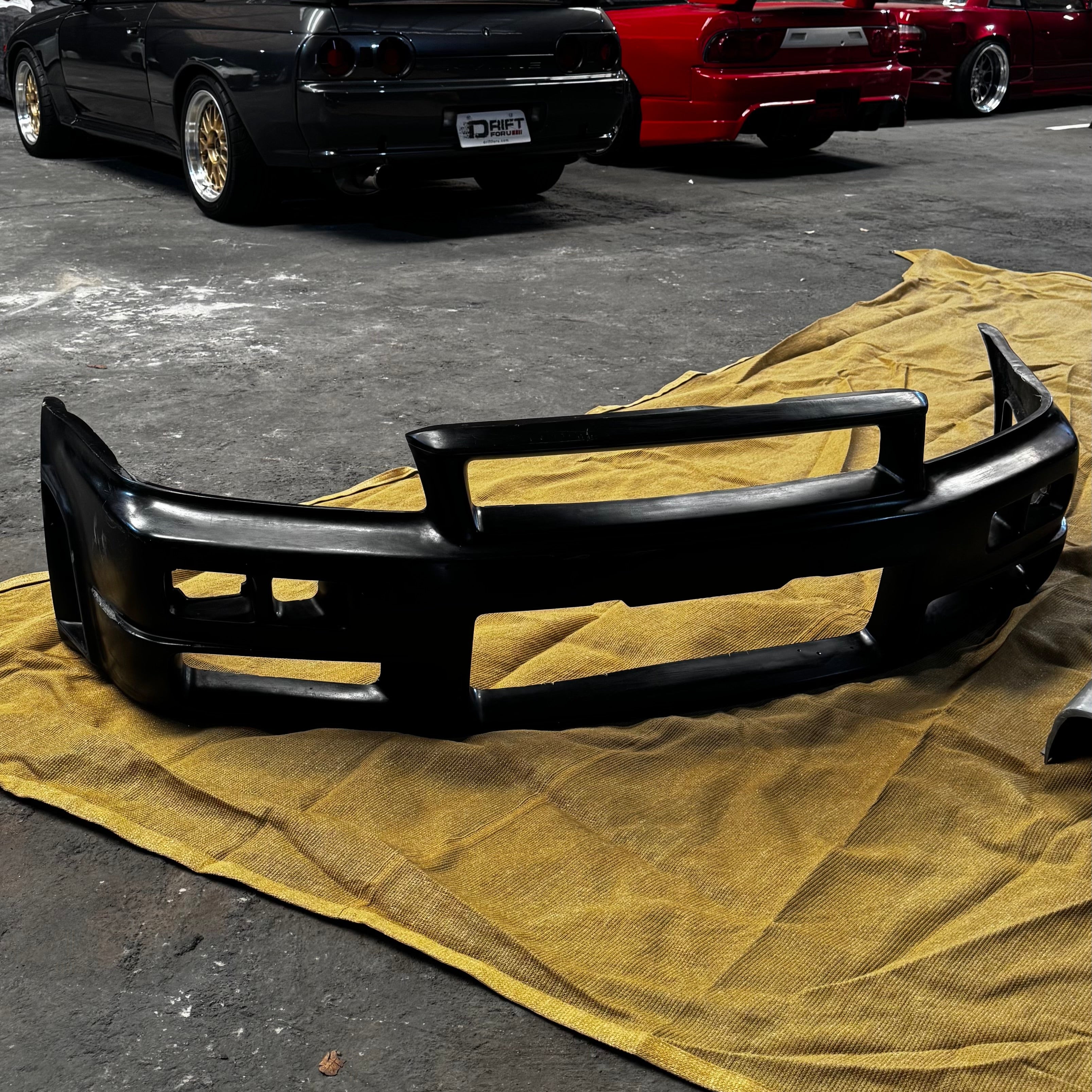 Para-choque Nissan Skyline R34 GTR Vspec