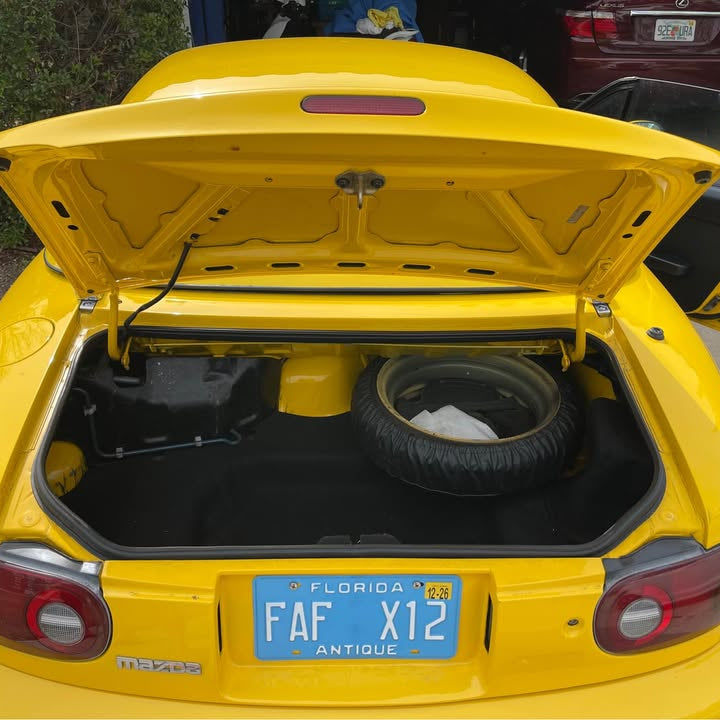 Mazda Miata MX-5 NA 1992