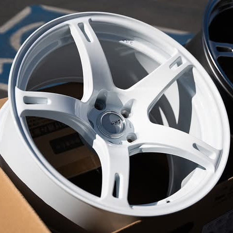 CST Zero-1 Hyper V2 18X9.5J WHITE