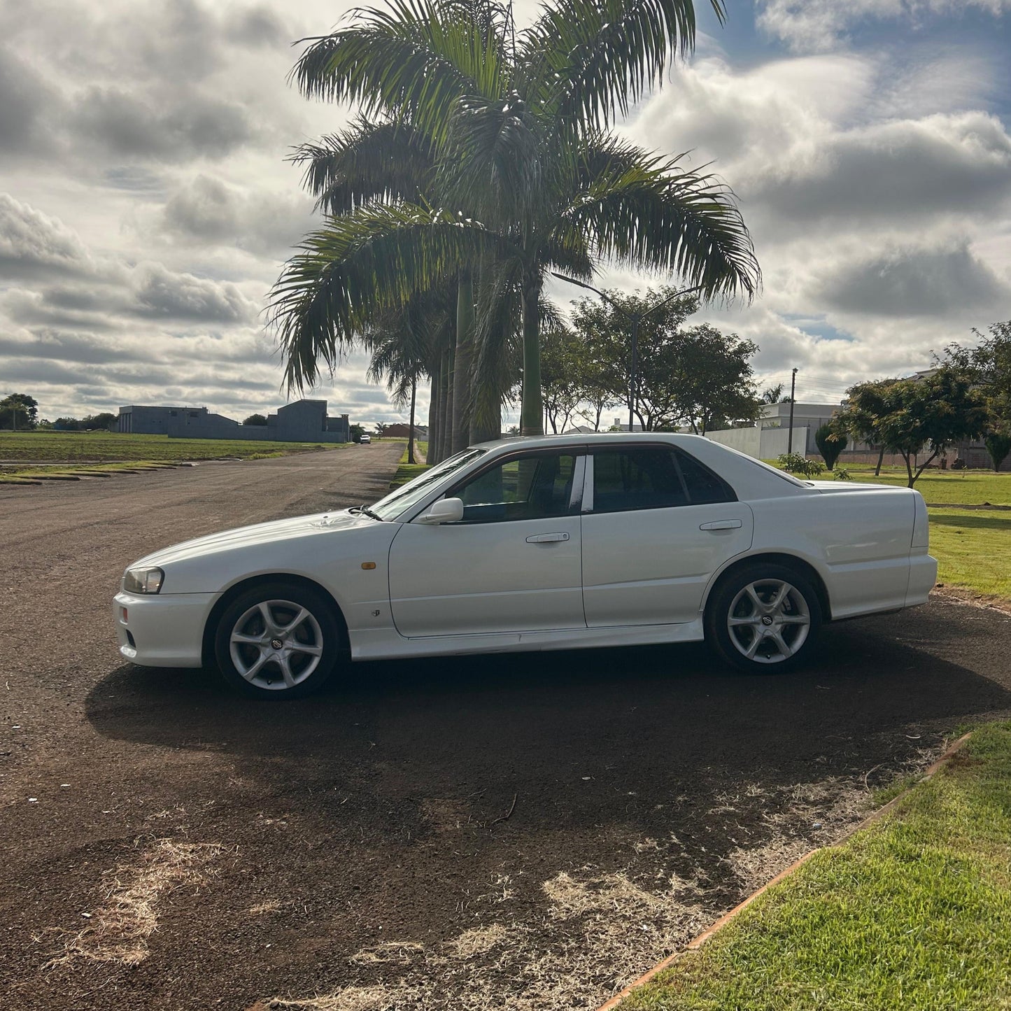 Nissan Skyline ER34 GT-V 2000