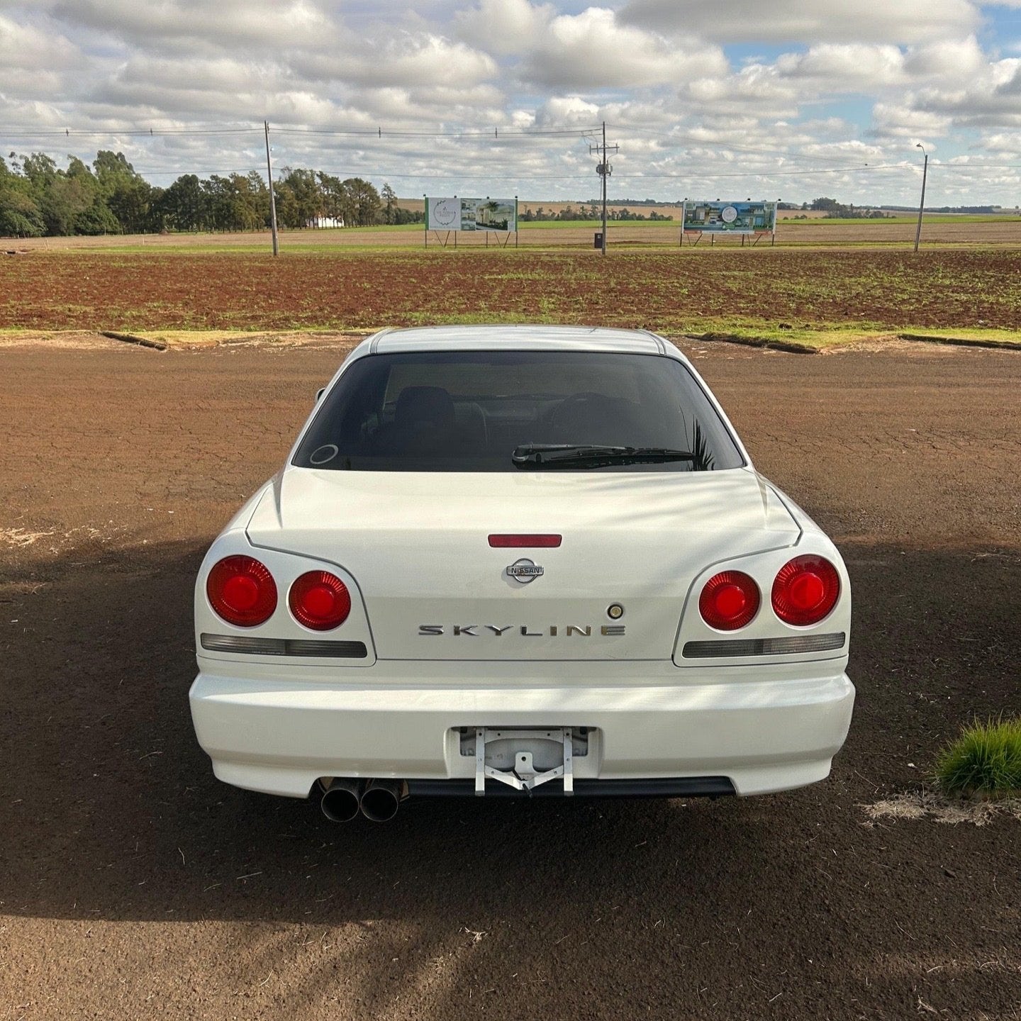 Nissan Skyline ER34 GT-V 2000