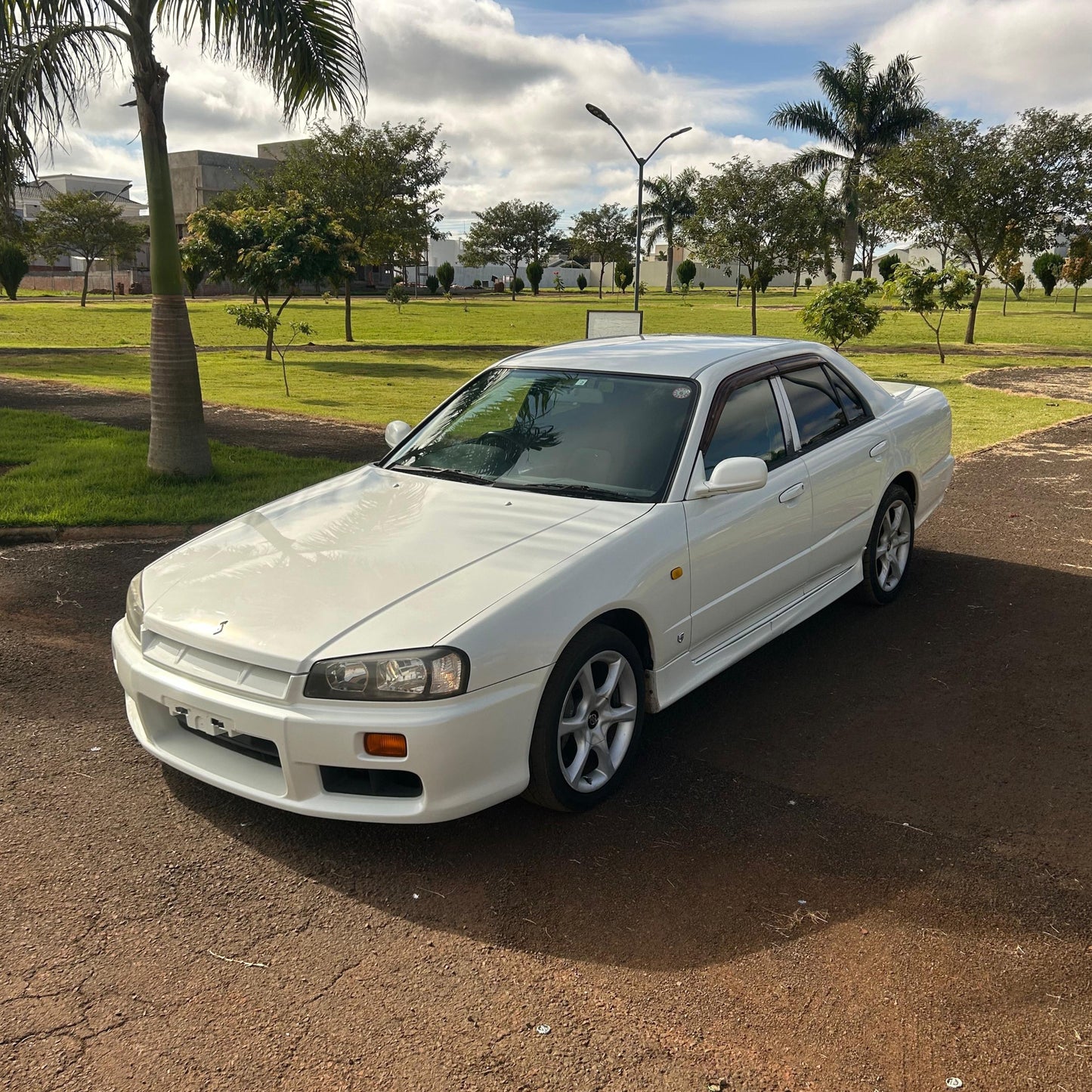 Nissan Skyline ER34 GT-V 2000