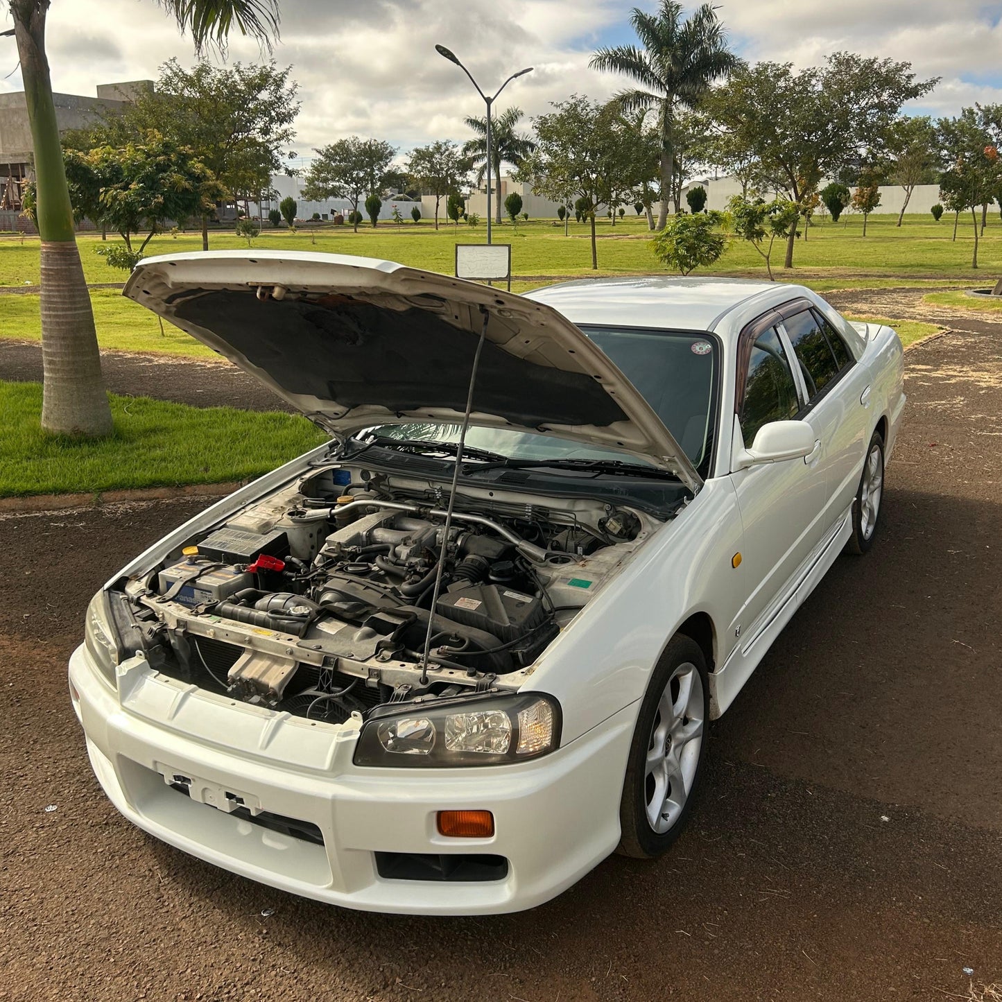 Nissan Skyline ER34 GT-V 2000