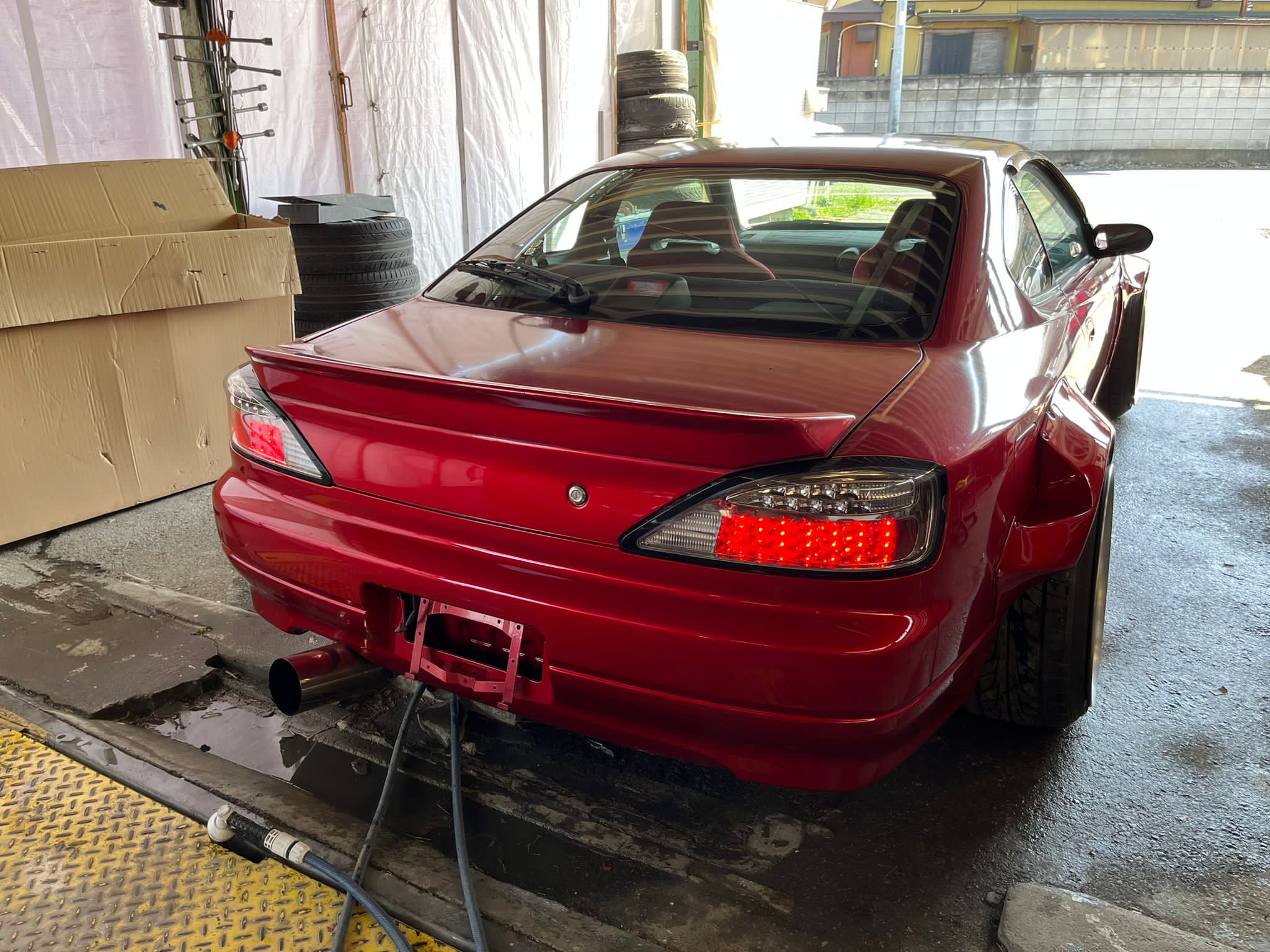 Nissan Silvia S15 2000